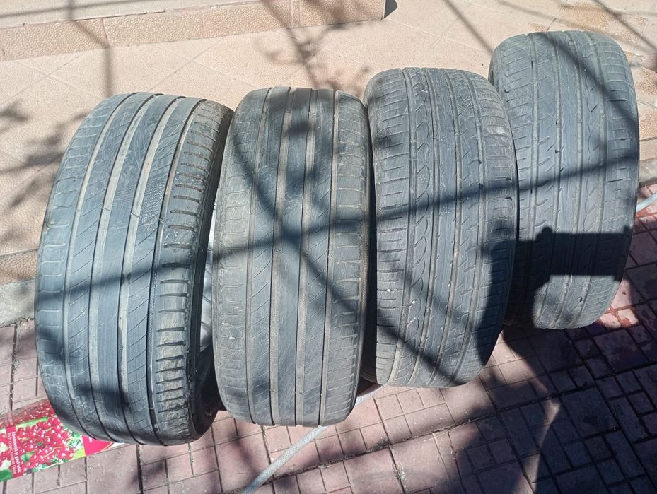 Set anvelope vara 225/45/157