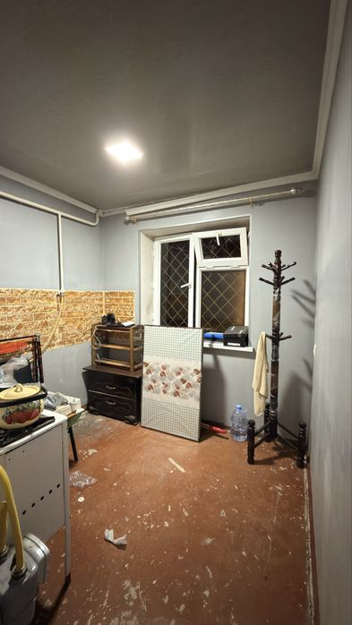 Kirguli 1-xonali uy sotiladi