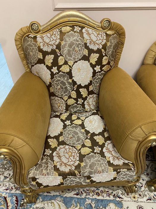 Продается бу диван с 2 креслами