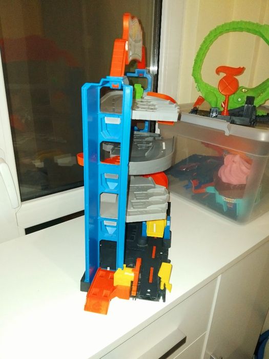 Hot wheels Писта