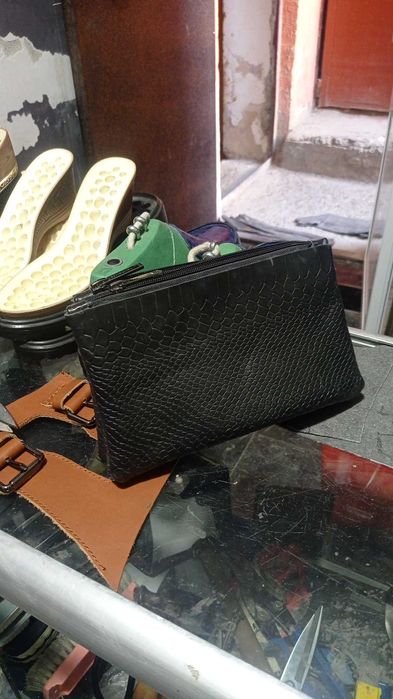 Пошив женских сумочек