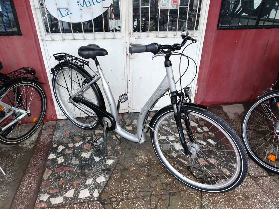 Bicicleta de dama Curtis Premium de 28
