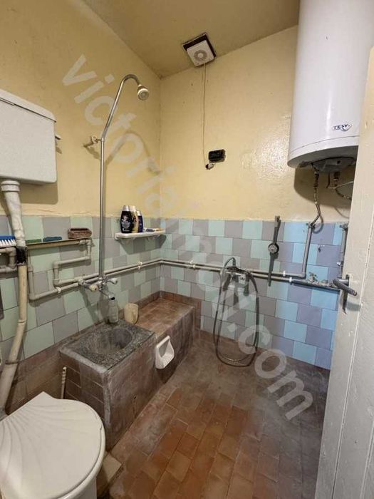 Продава се Къща в Велико Търново, Център - 200 кв.м за 263 €/кв.м - Снимка #15
