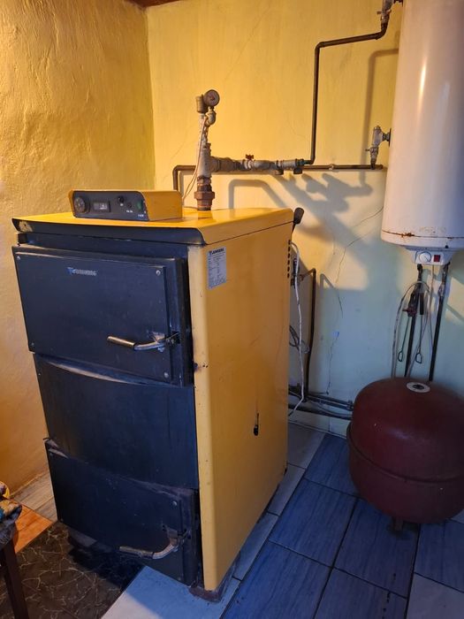 Vand centrala pe lemne HUNKAS,cu gazificaree