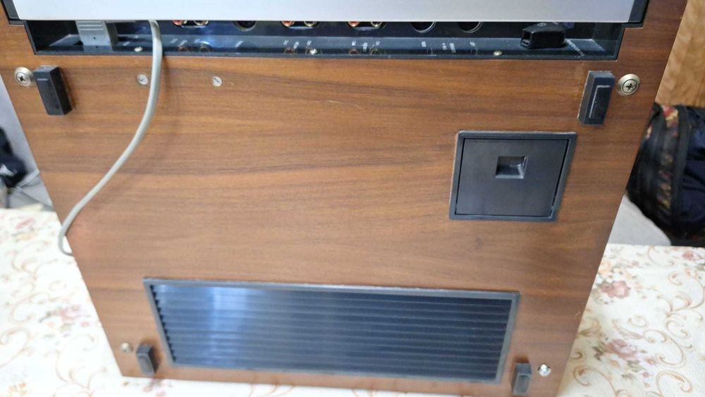 Magnetofon Revox A77 4 tTack