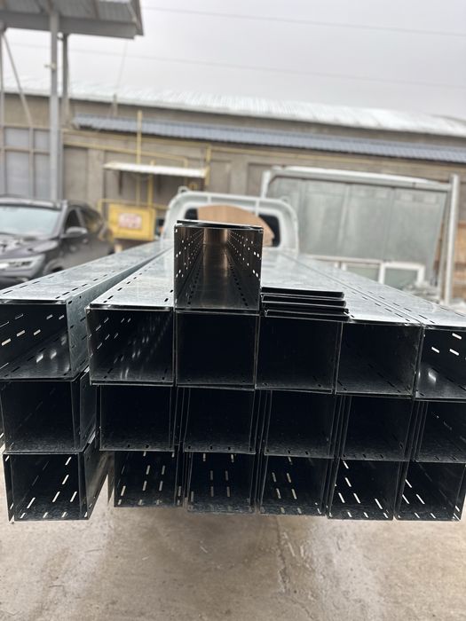 Лоток перфорированный