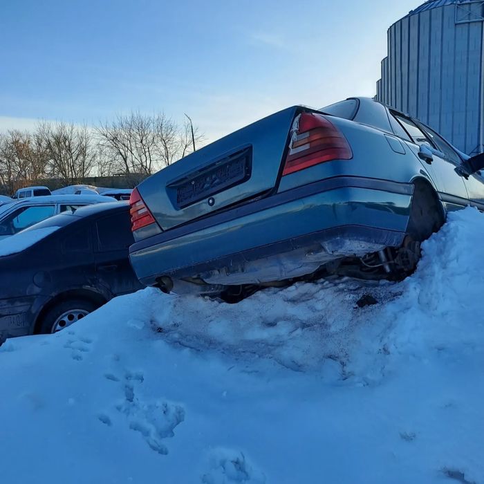 Запчасти мерседес