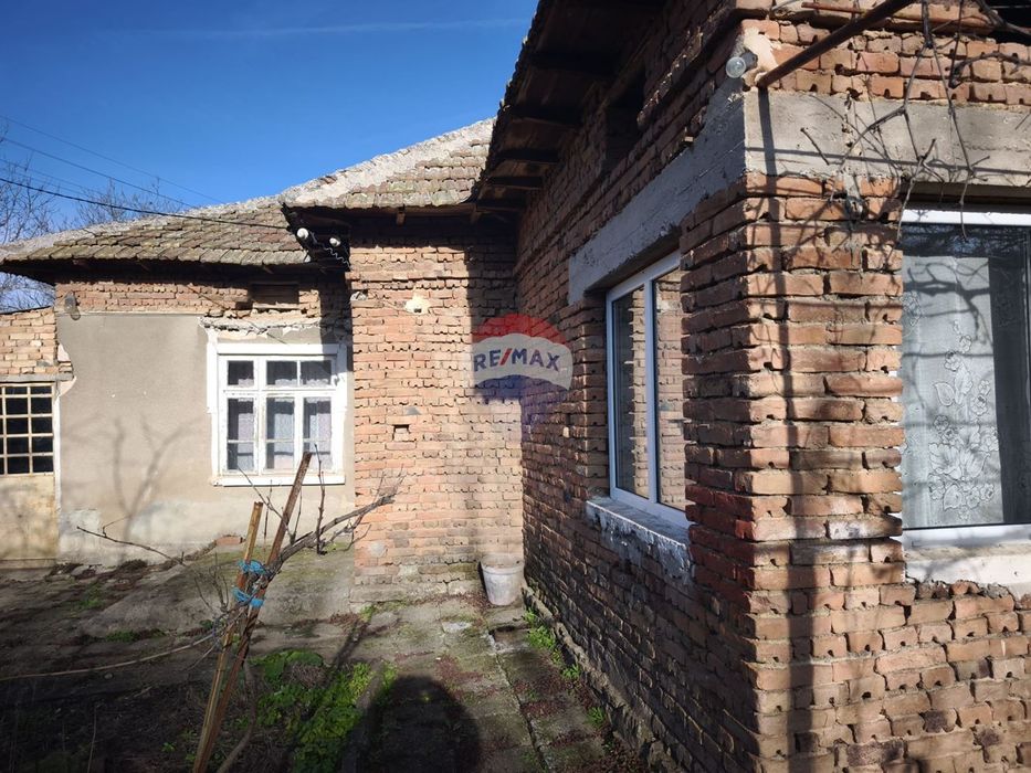 Продава се Къща в с. Спасово, Област Добрич - 120 кв.м за 125 €/кв.м - Снимка #4