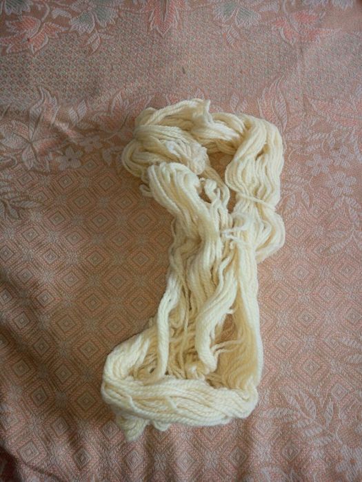 прежда вълнена бяла тройка пресукана