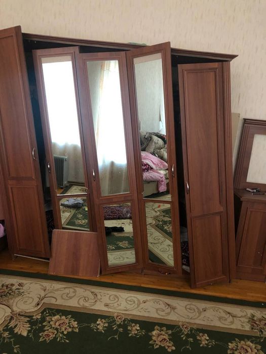 Ремонт мебели на дому. Замена механизмов. Реставрация мебели