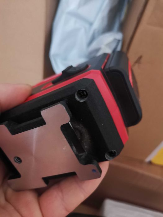 Nivela laser 16 linii, 4D,Autonivelare +acumulator și telecomanda