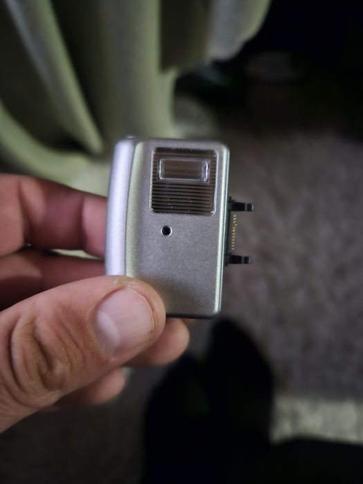 Външна светкавица за sony ericsson