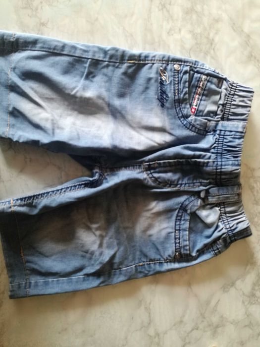 Продавам детски къси панталонки-Boys denim