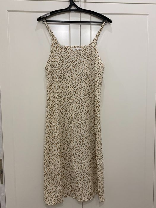 Продам летние платья