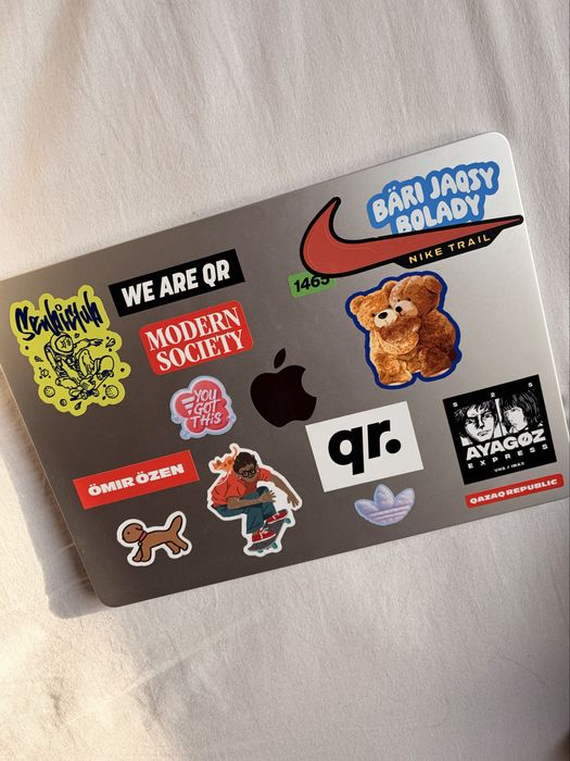 продам Macbook Air M2