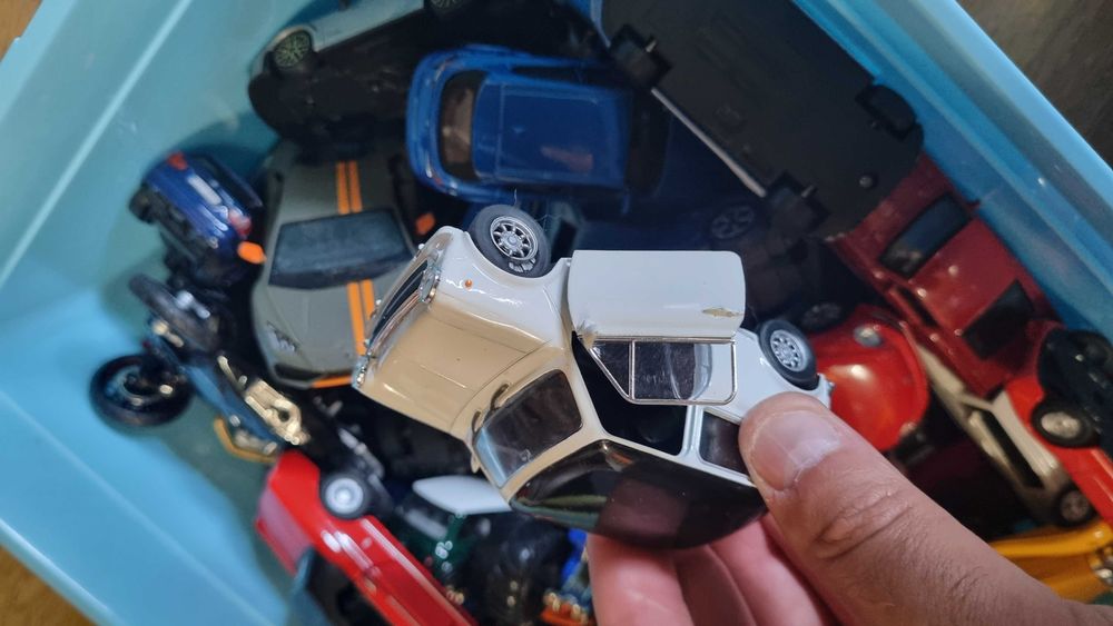 Lot masinute jucarii copii ramase de la cel mic stare foarte buna