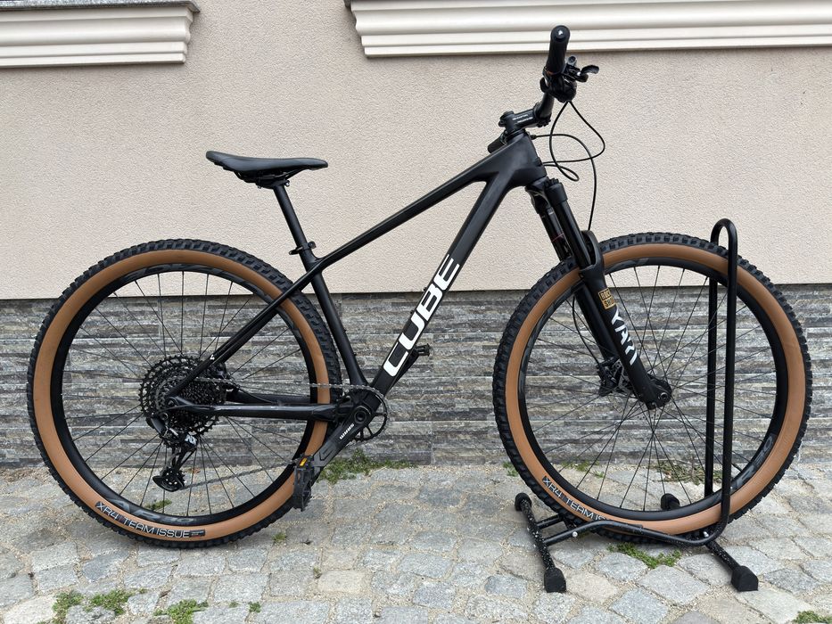 Планински карбонов твърдак Cube Reaction C62 One размер: 29/М