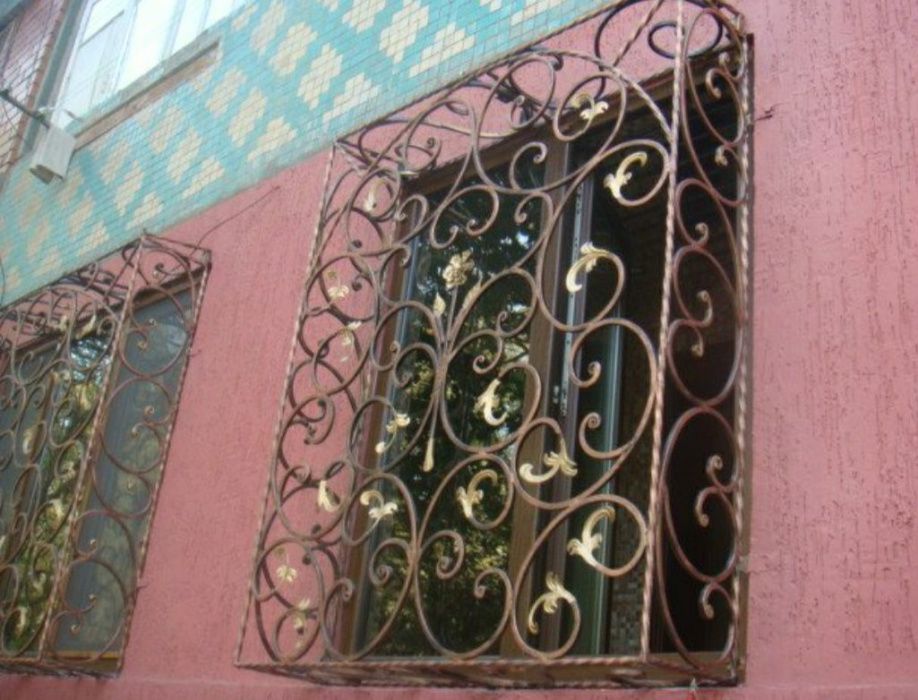 Решетки, перила, навес! 25 квм