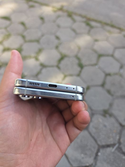 Samsung  galaxy zflip макет