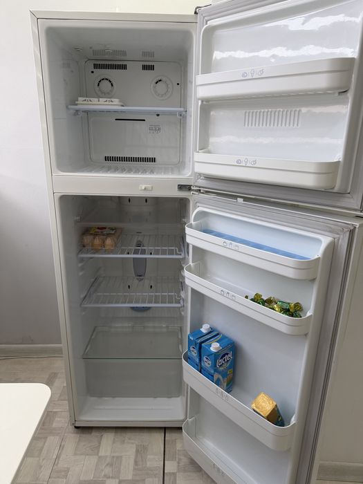 Продается холодильник