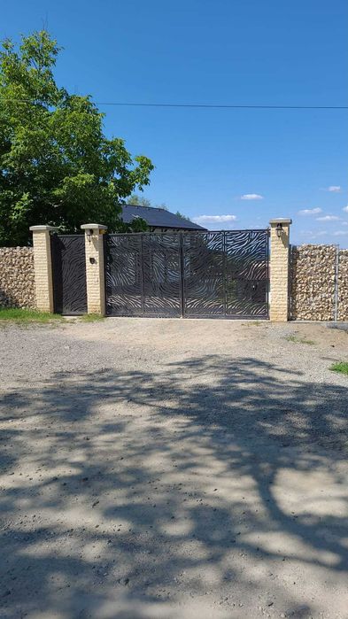 Închiriez pensiune zona Bran