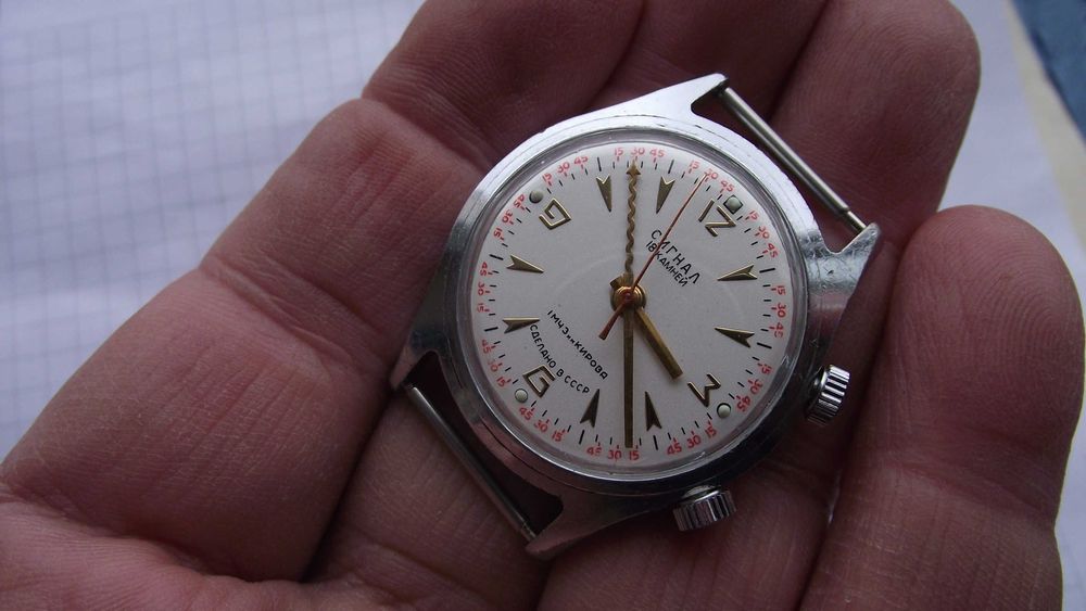 ЧАСОВНИК/Poljot СИГНАЛ-аларма/18к.мех-2612.1-стоманена каса-Рядък-СССР