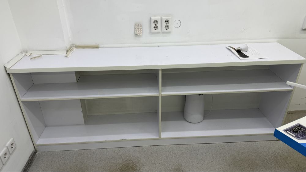 Продаю полки и шкафы