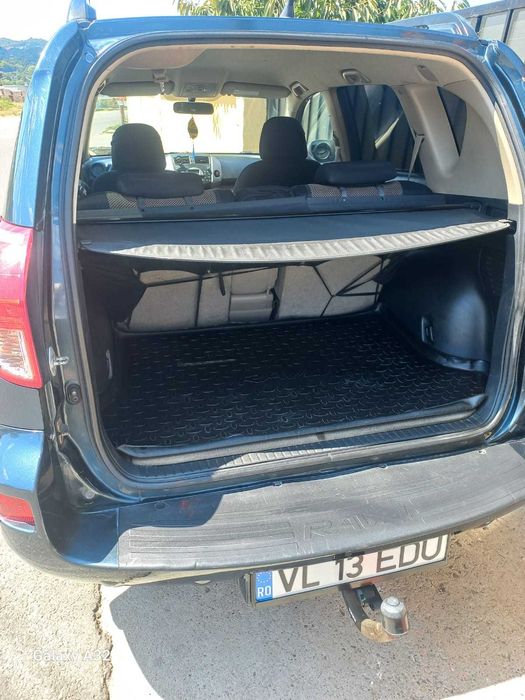 Vand Toyota Rav 4