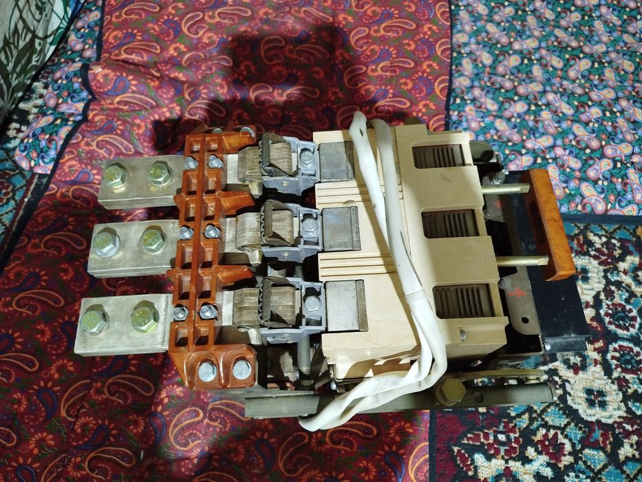 Автоматический выключатель ВА55-41.