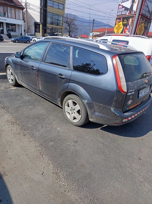 Vând Ford focus 2008