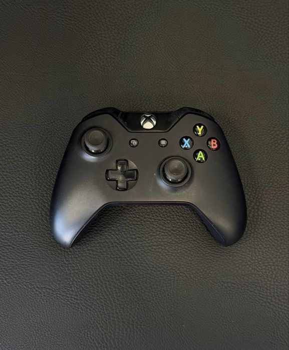Отличен Xbox Series S