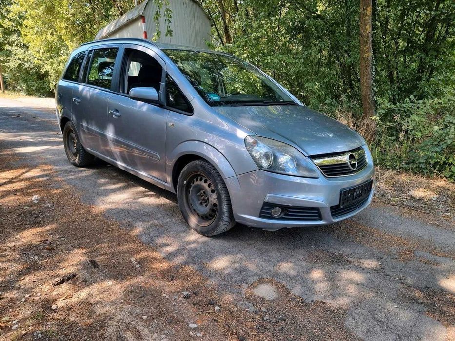 Opel Zafira B 1.6 105к.с. На Части !!!