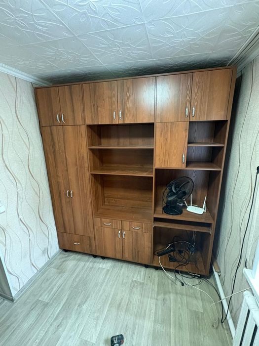 Отдам ,стенку б/у в отличном состоянии