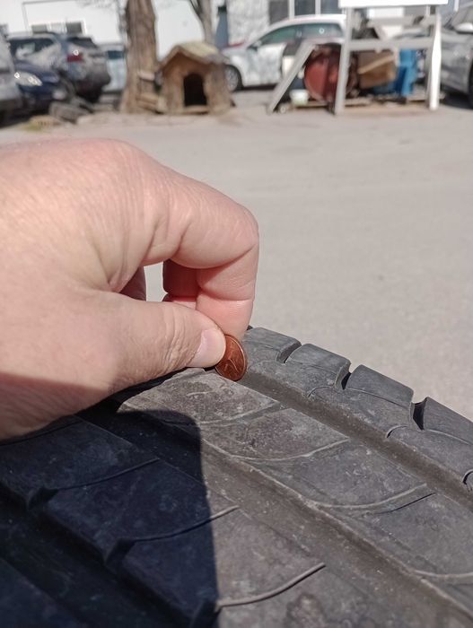 Продавам Летни гуми