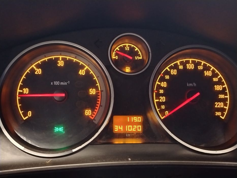Opel Astra h 1.7 tdci