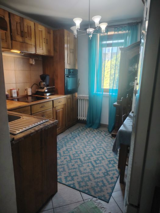 Apartament cu patru camere