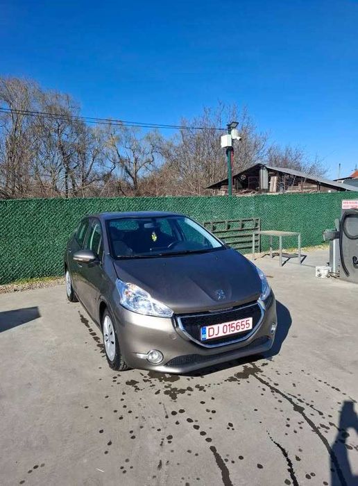 PEUGEOT 208 2012 — imagine 2