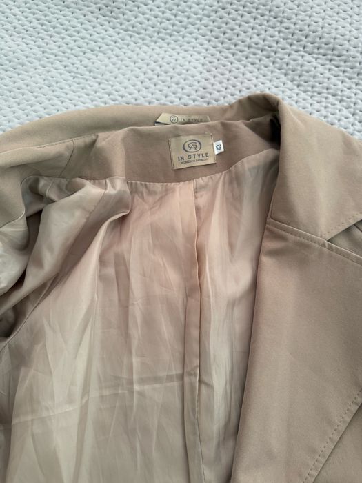 Продам тренч в отличном состоянии