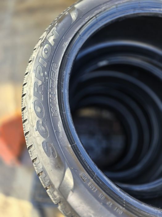 Зимни гуми Pireli Scorpion 275/45/21