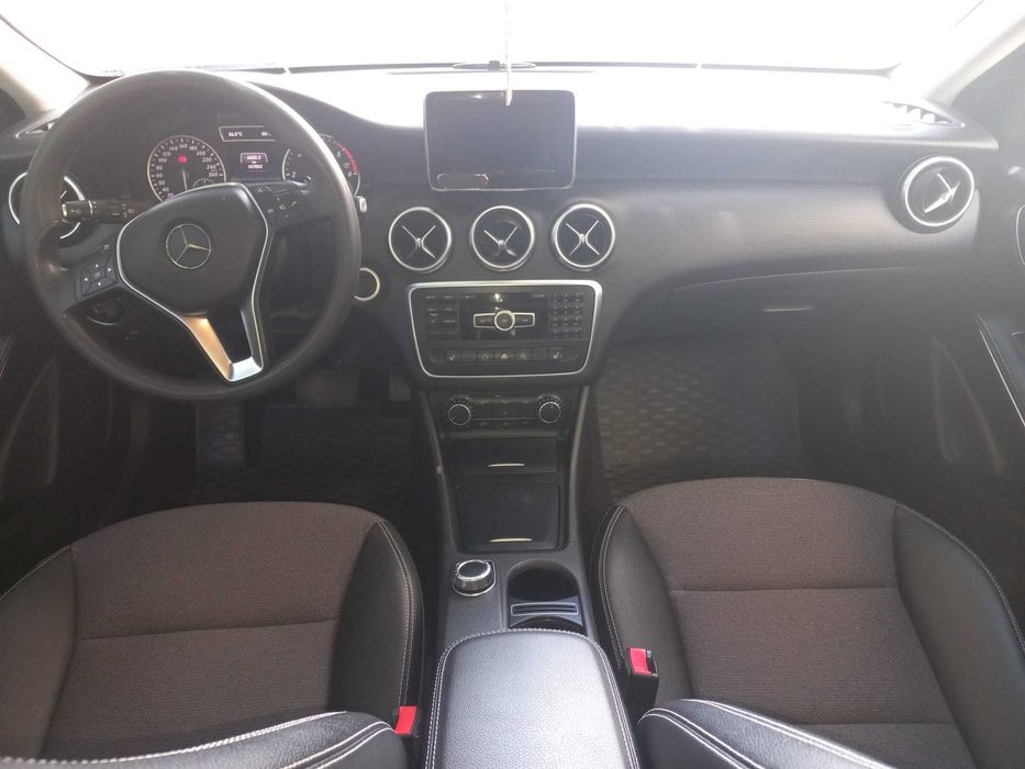 MERCEDES-BENZ A-Class 2015 — imagine 4