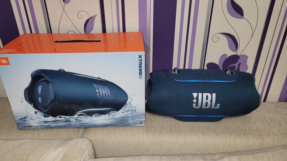 Boxa JBL Xtreme 5 in cutie ORIGINALA - IMPECABILA
