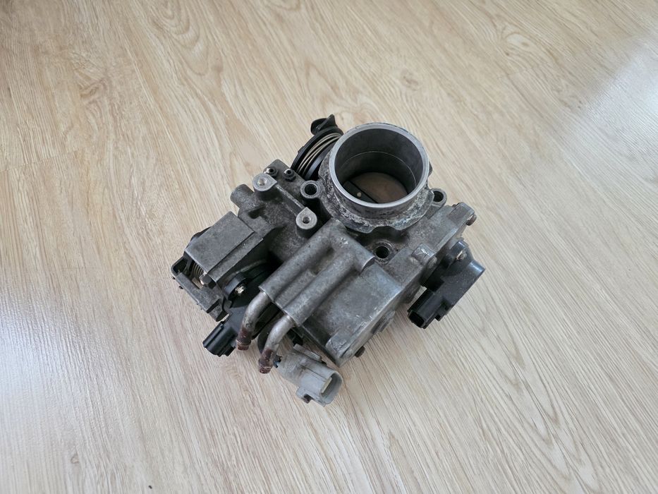 Дросел за Lexus IS 200 1G-FE
