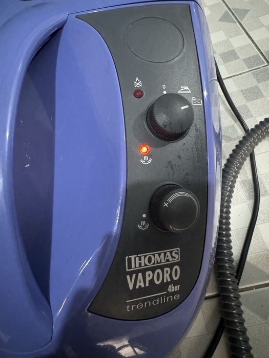 Aparat de curatat cu aburi