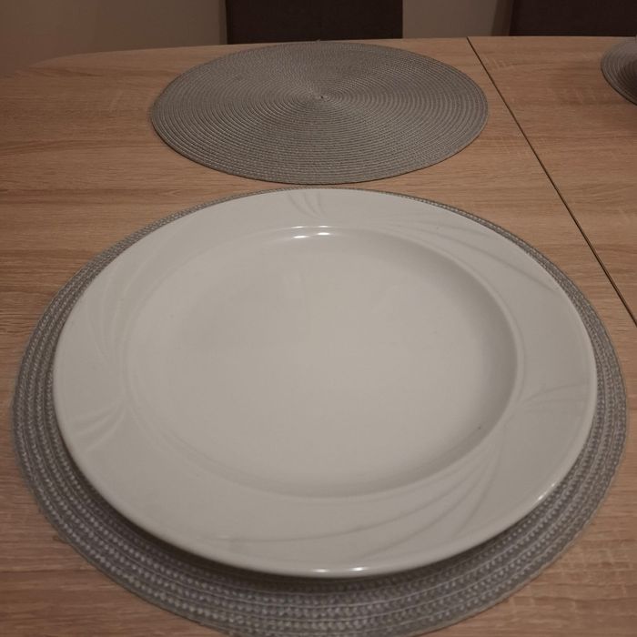 Порцеланови чинии Arcadia Lubiana