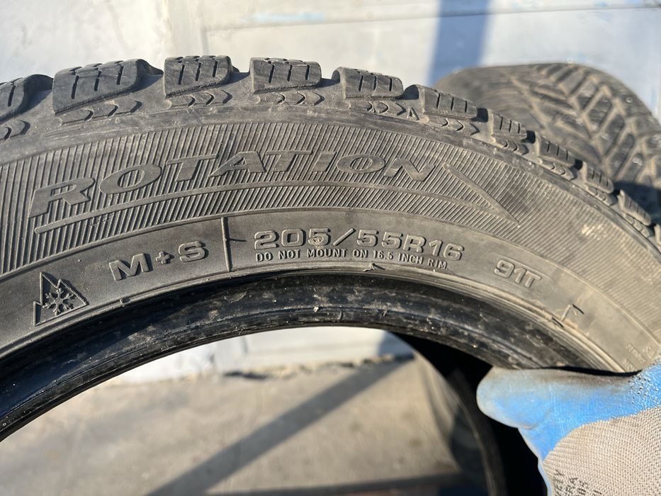 2 бр. зимни гуми 205/55/16 Debica 6+ mm DOT 3815