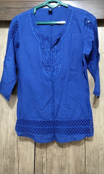 Продаю кофточки нарядные женские