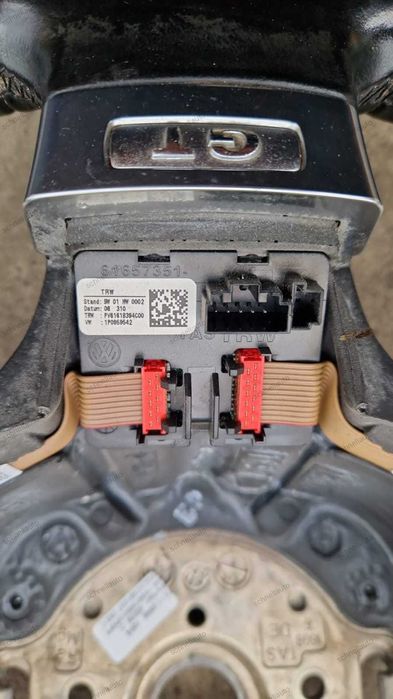 Volan VW Golf 5 cu comanezi cod 1K0419091