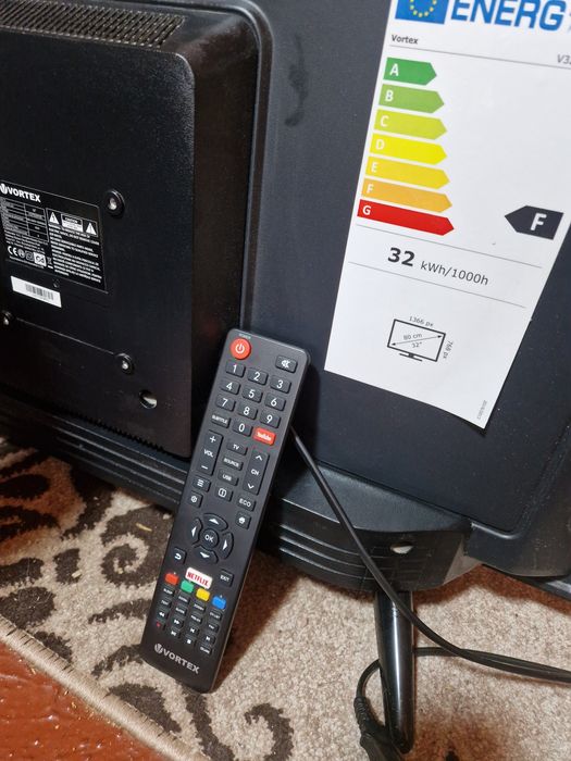 Vând Smart TV vortex