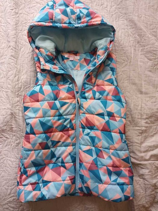 Детски дрехи. Елек (152 cm)