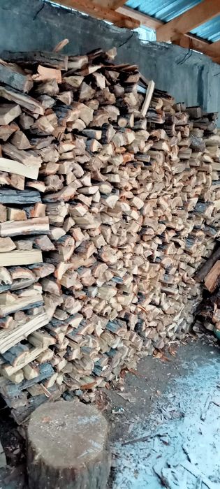 Продам дрова рубленные.